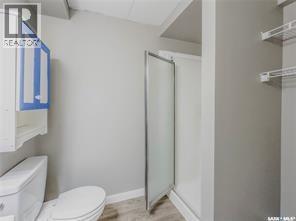 5128 Aerial Crescent, Regina, SK - Indoor Photo Showing Bathroom