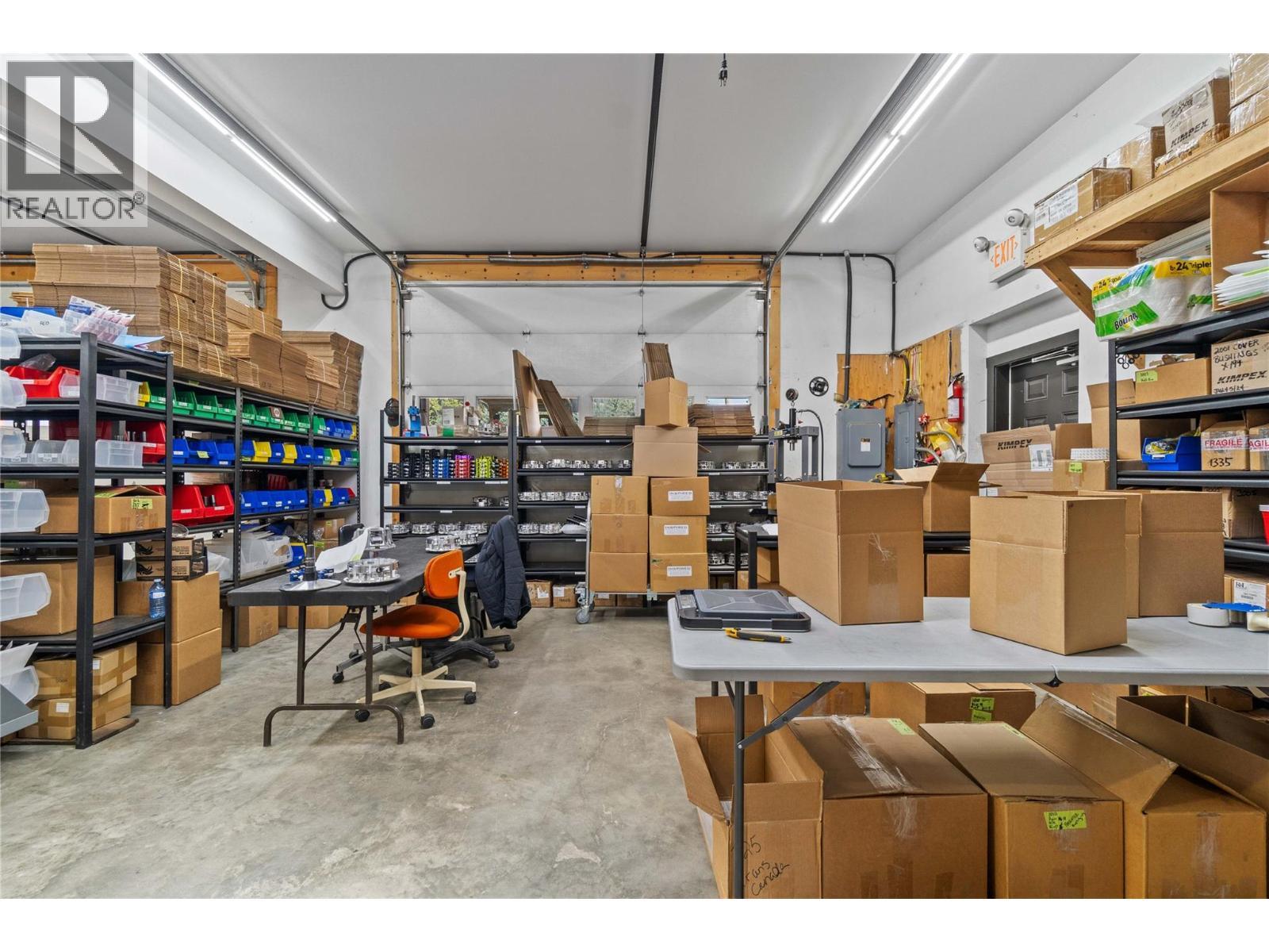 725 Trans Canada Highway, Sicamous, BC - Indoor