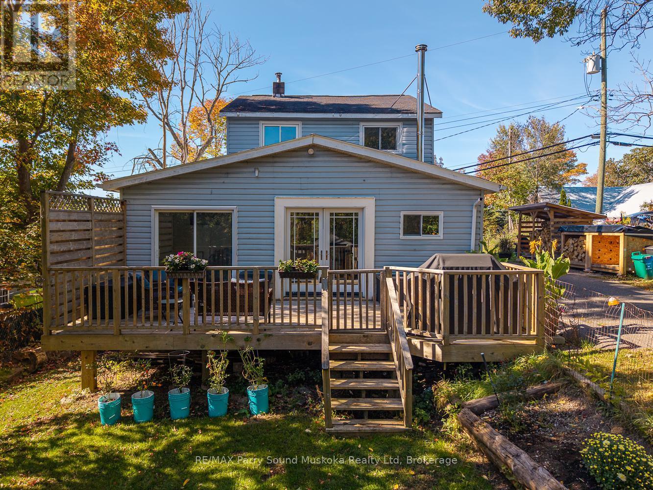 502 High Street, Georgian Bay (Freeman), ON - Outdoor With Deck Patio Veranda