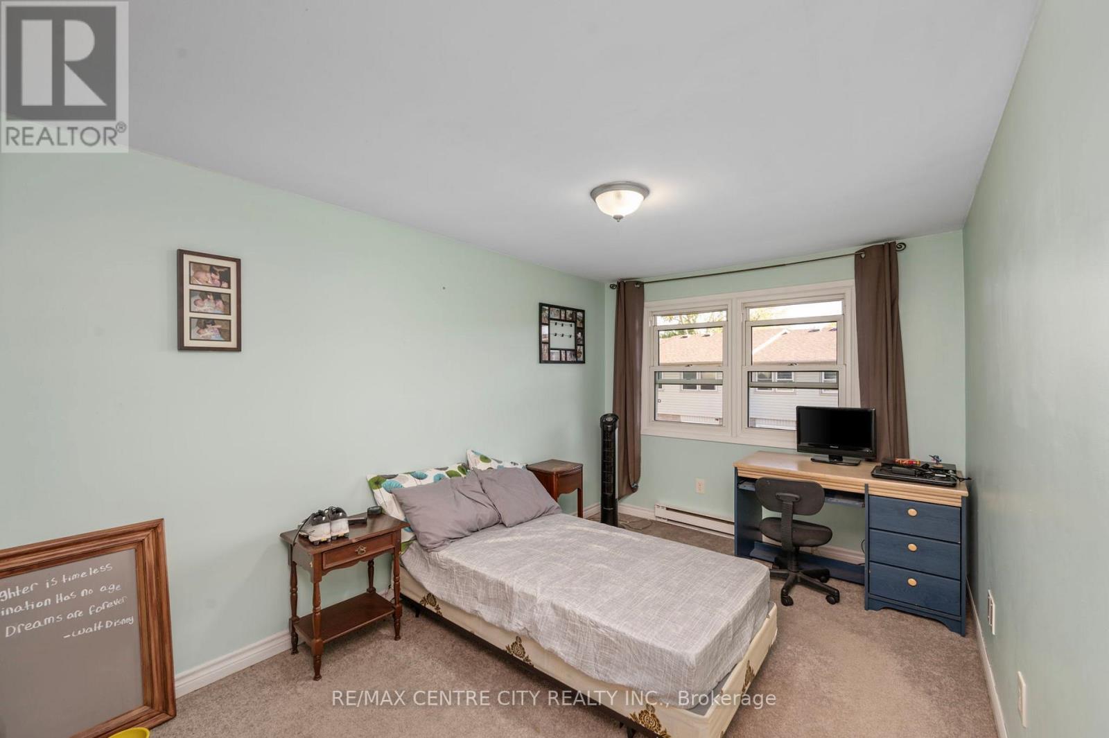 110 - 690 Little Grey Street E, London East (East L), ON - Indoor Photo Showing Bedroom