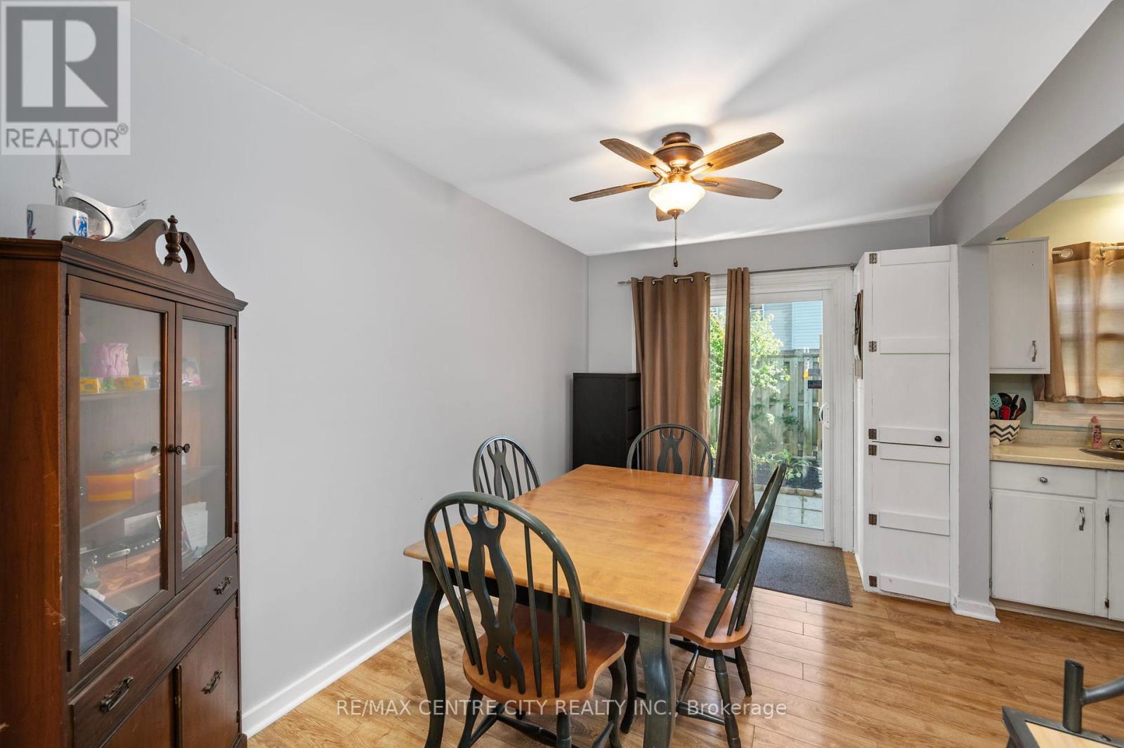 110 - 690 Little Grey Street E, London East (East L), ON - Indoor Photo Showing Dining Room