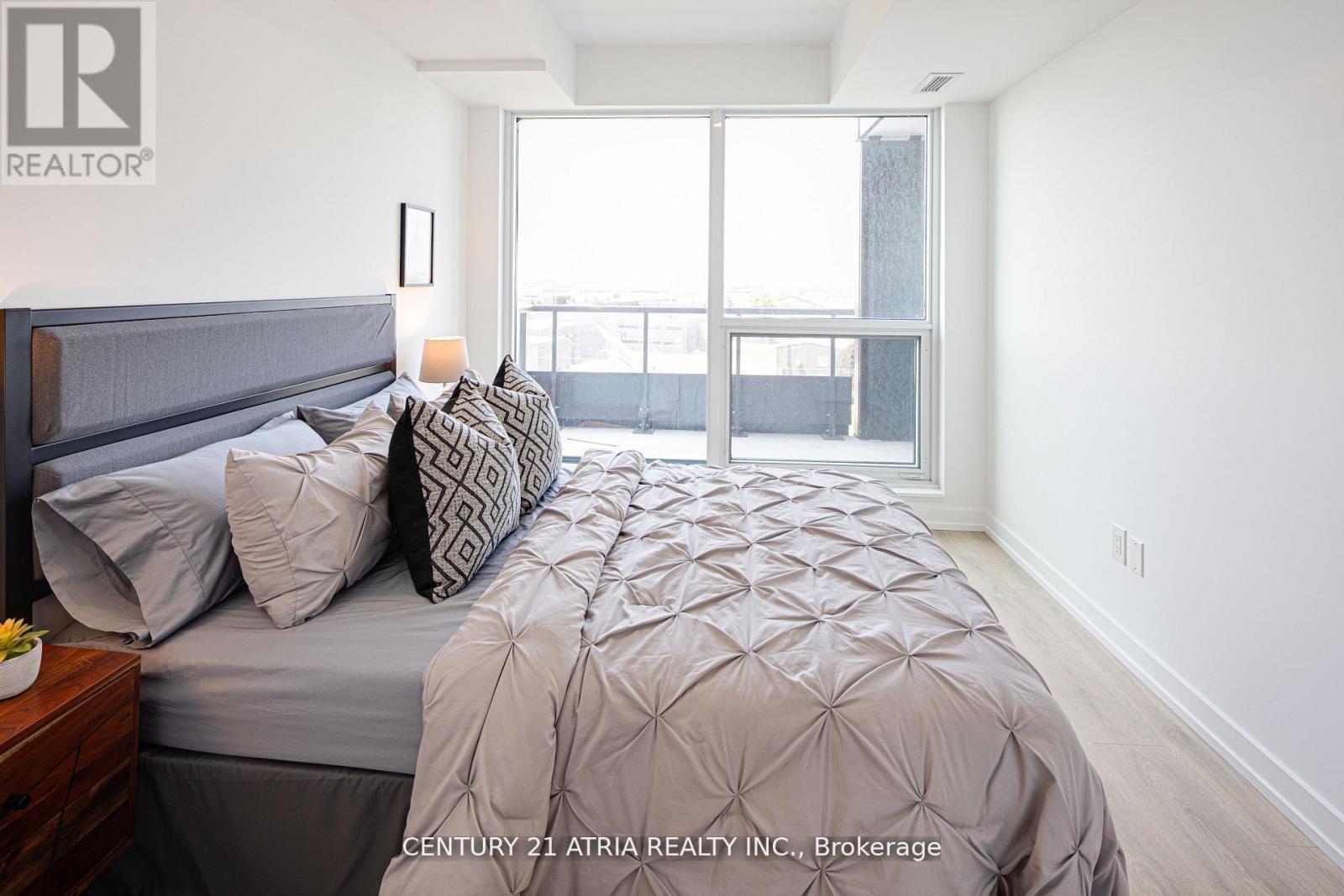 822 - 1100 Sheppard Avenue W, Toronto, ON - Indoor Photo Showing Bedroom