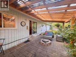 covered patio -