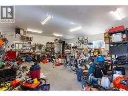 out building garage -