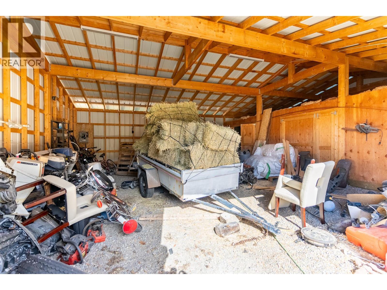 Chicken Coop - 1424 Loon Lake Road, Loon Lake, BC - Indoor Photo Showing Other Room