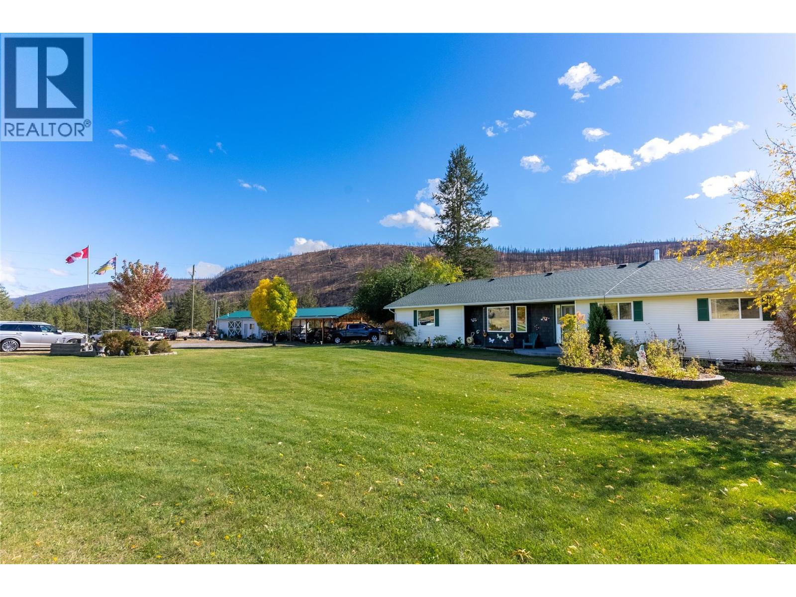 1424 Loon Lake Road, Loon Lake, BC - Outdoor