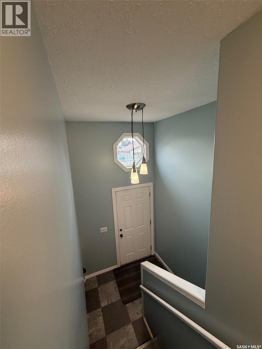 121 18Th Street W, Battleford, SK - Indoor Photo Showing Other Room