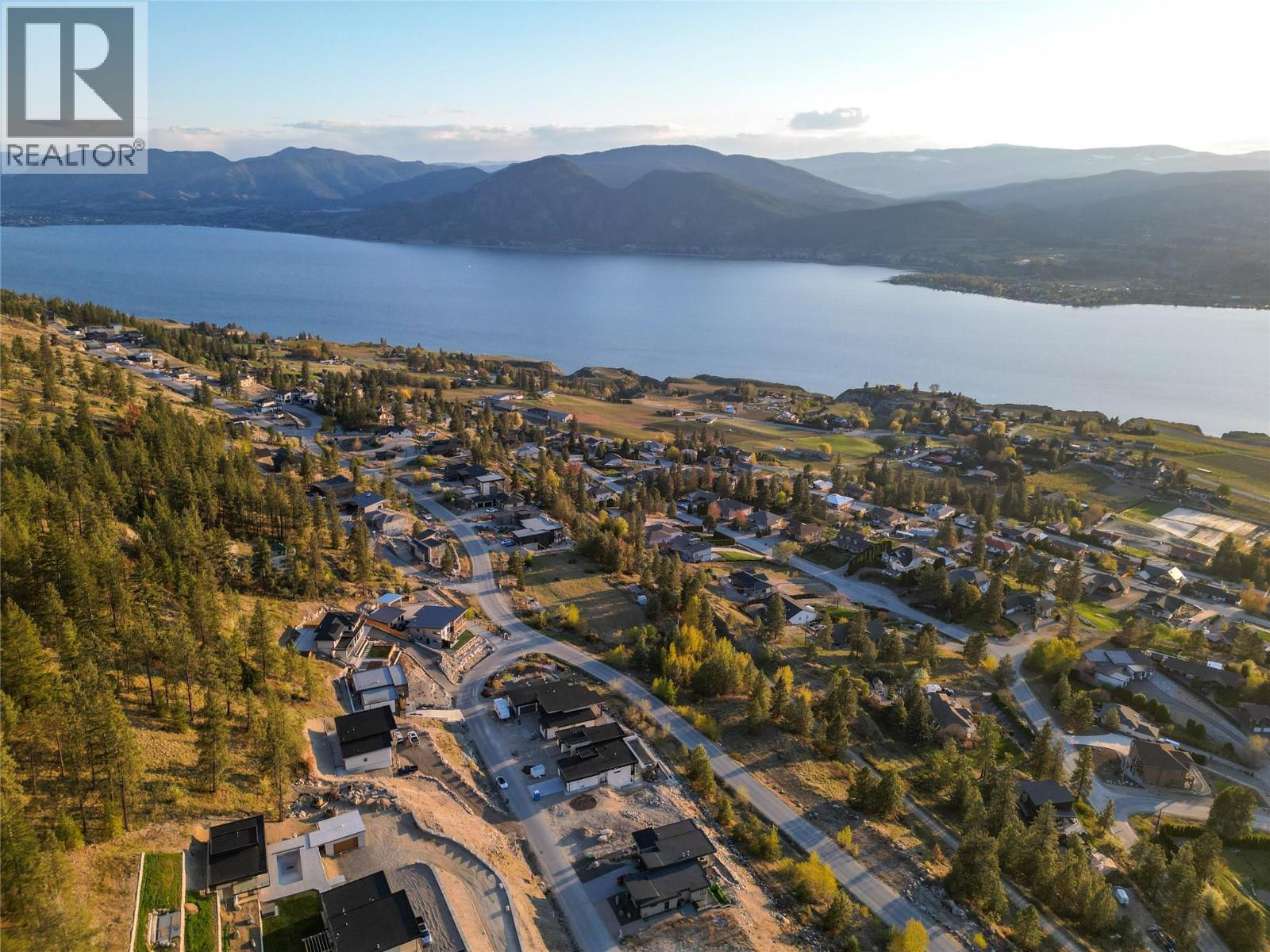 2855 Outlook Way, Naramata, BC