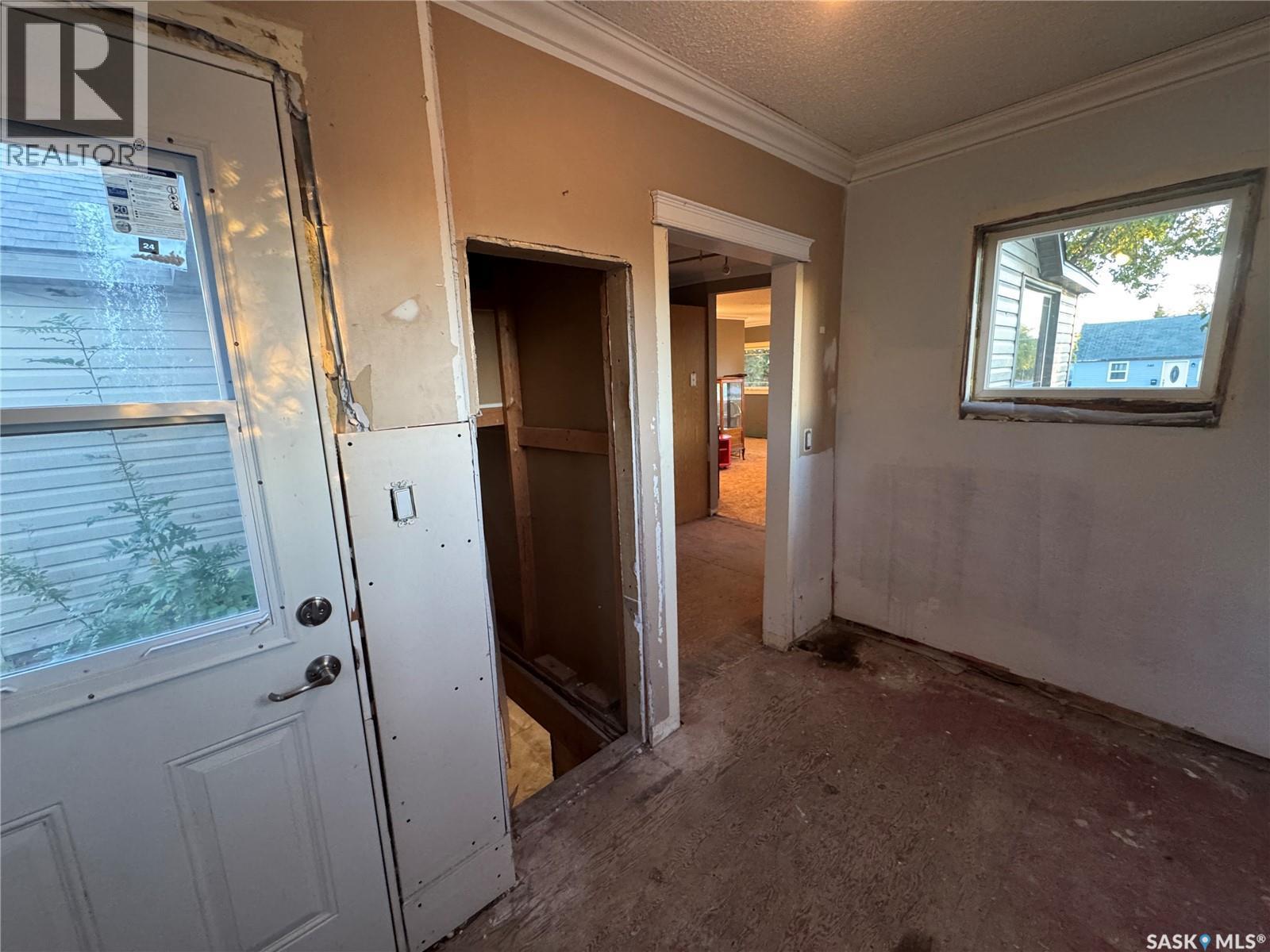 319 3Rd Avenue W, Biggar, SK - Indoor Photo Showing Other Room