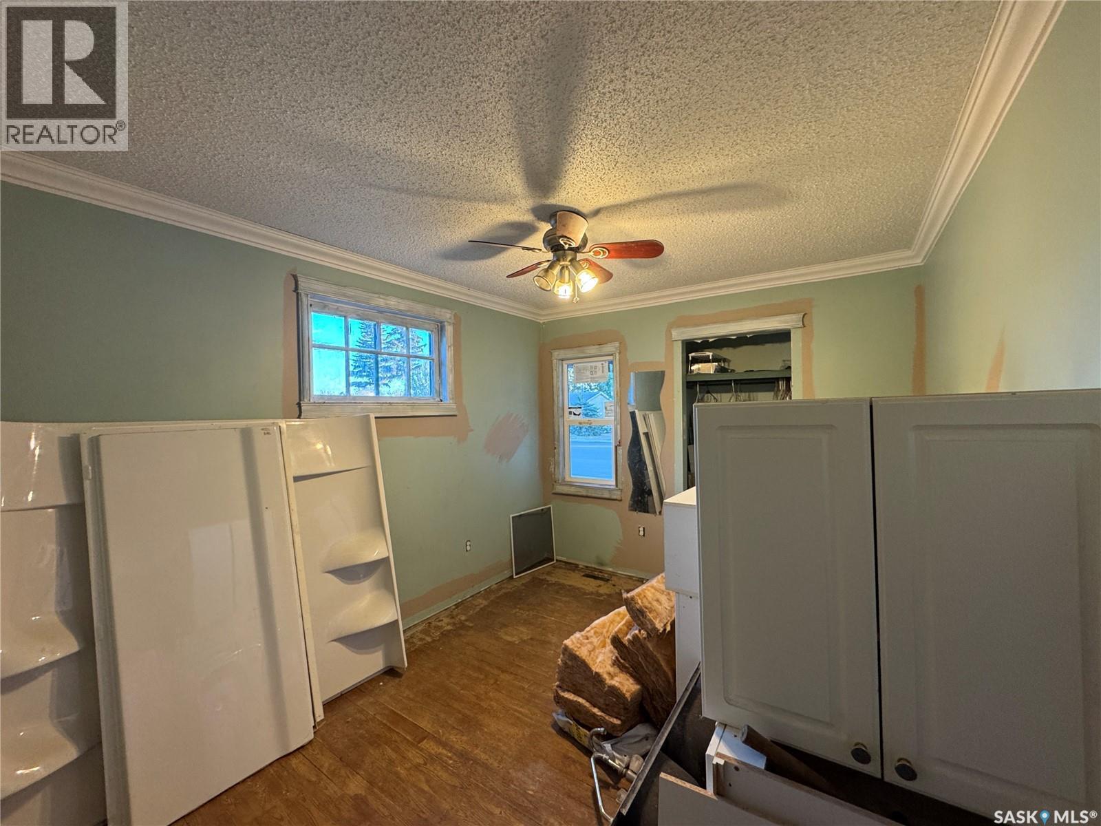 319 3Rd Avenue W, Biggar, SK - Indoor Photo Showing Other Room