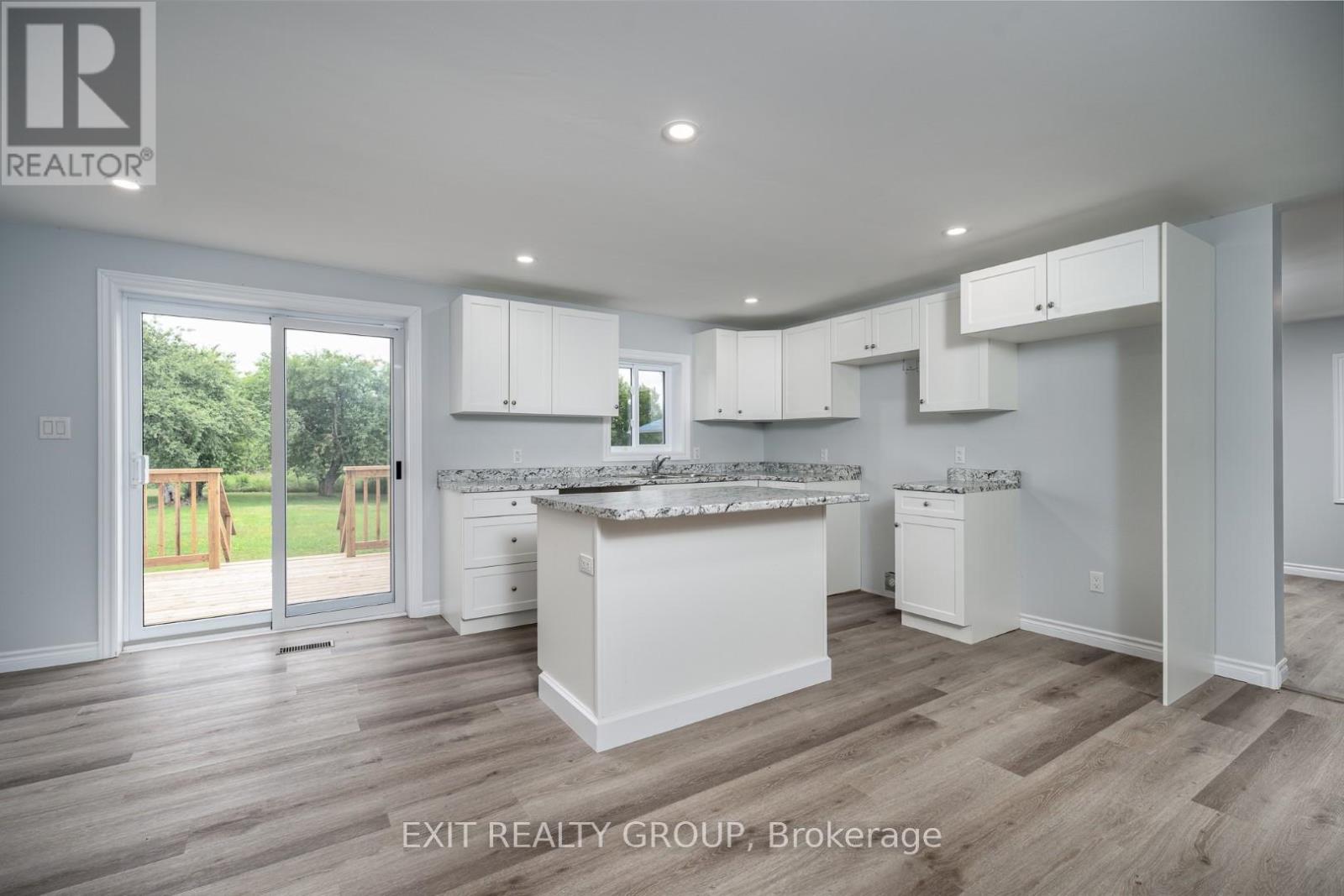 169 East Hungerford Road, Tweed (Hungerford (Twp)), ON - Indoor Photo Showing Kitchen