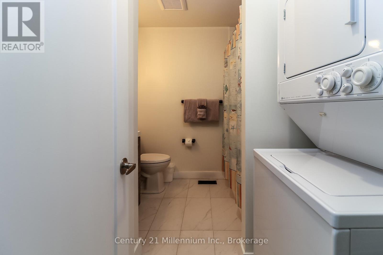 194 Escarpment Crescent, Collingwood, ON - Indoor Photo Showing Laundry Room
