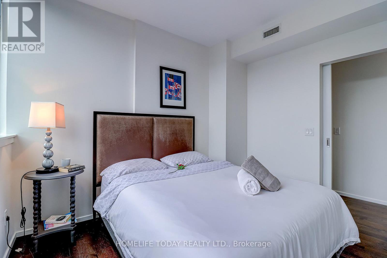 1502 - 8 Charlotte Street, Toronto, ON - Indoor Photo Showing Bedroom