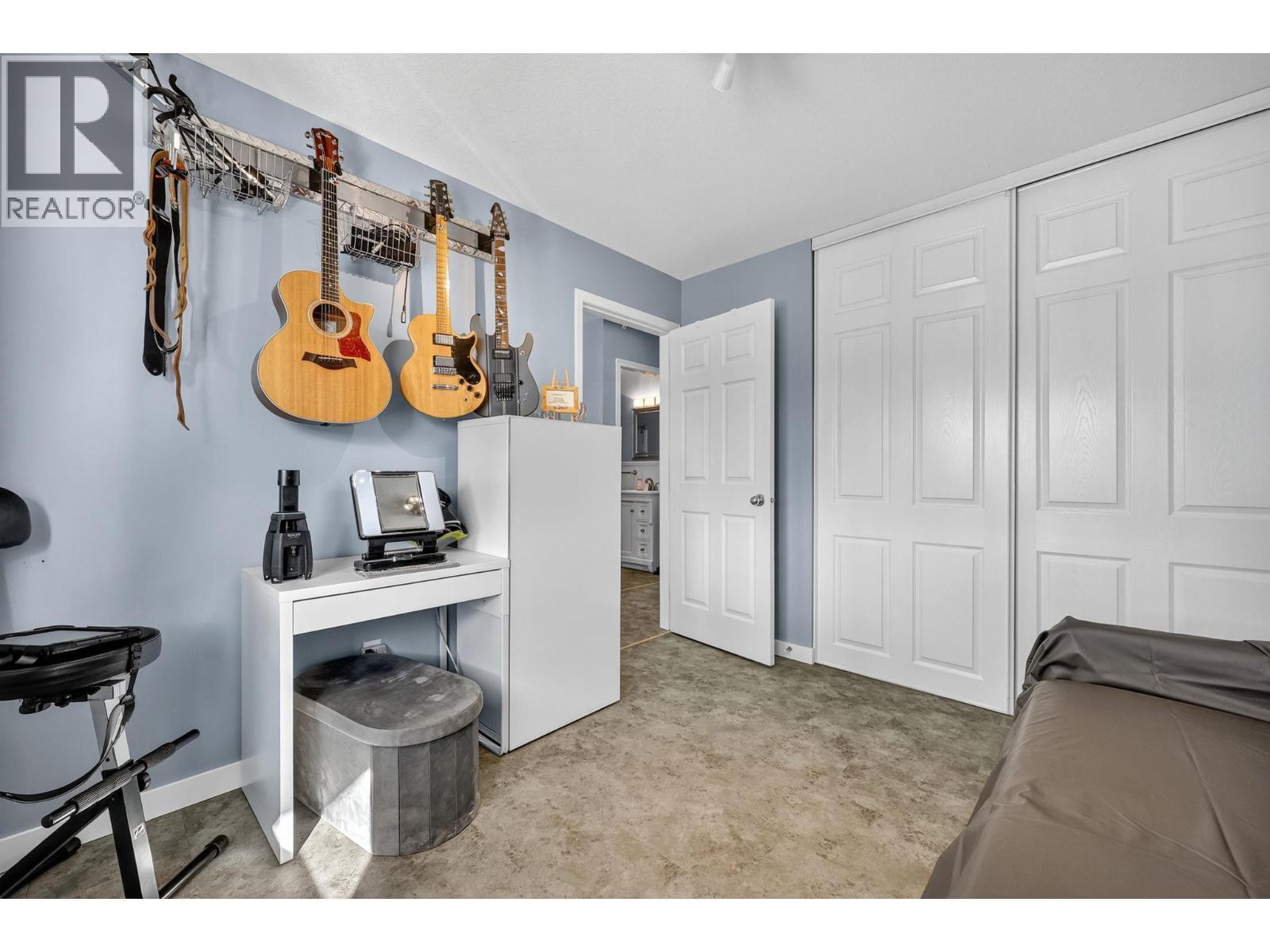 6400 Spencer Road Unit# 41, Kelowna, BC - Indoor Photo Showing Other Room