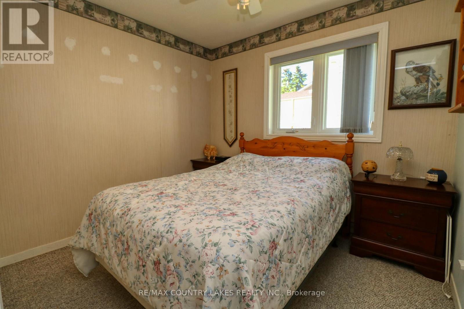 34 Simcoe Road, Ramara, ON - Indoor Photo Showing Bedroom