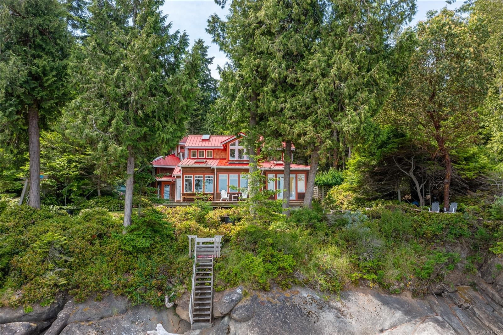 105 Island Park Dr, Galiano Island, BC