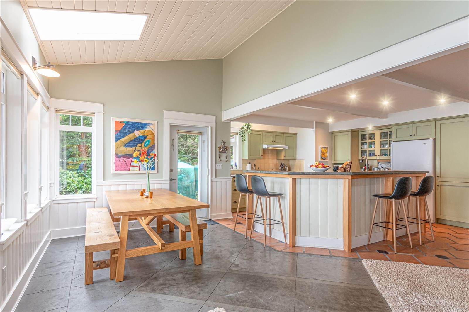 105 Island Park Dr, Galiano Island, BC