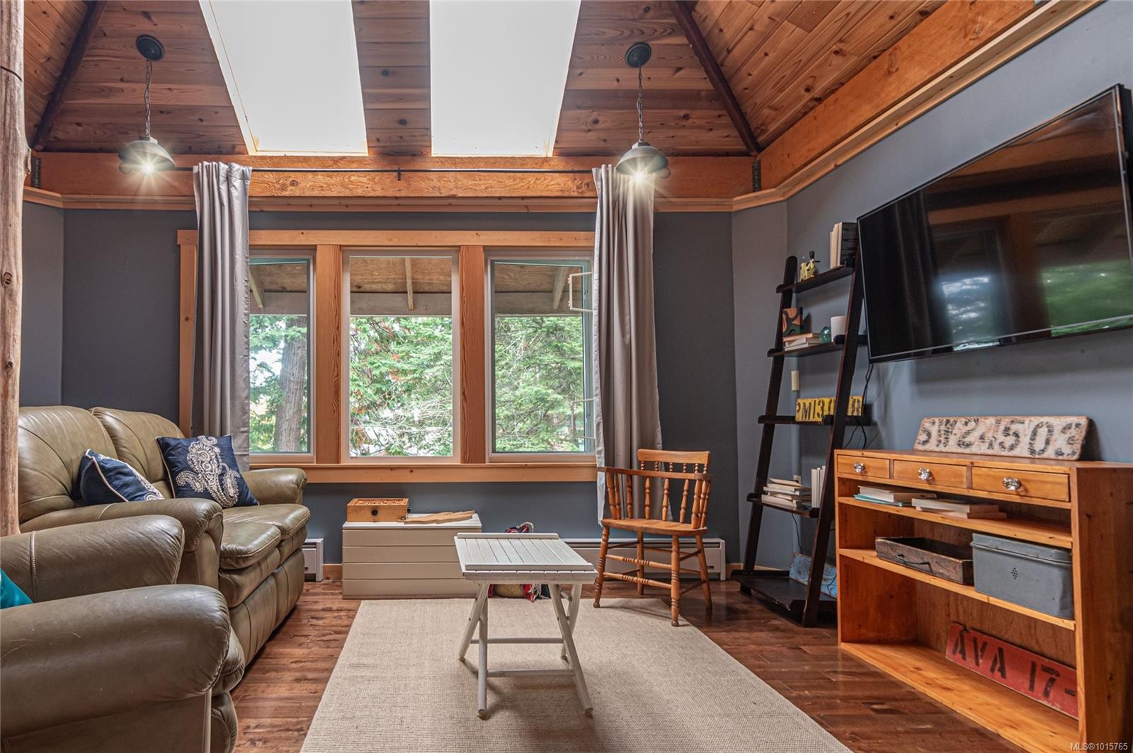 105 Island Park Dr, Galiano Island, BC