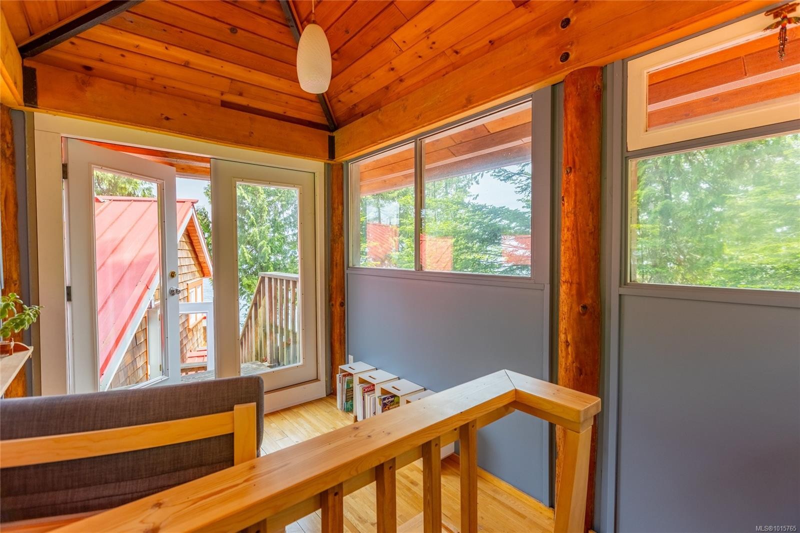 105 Island Park Dr, Galiano Island, BC