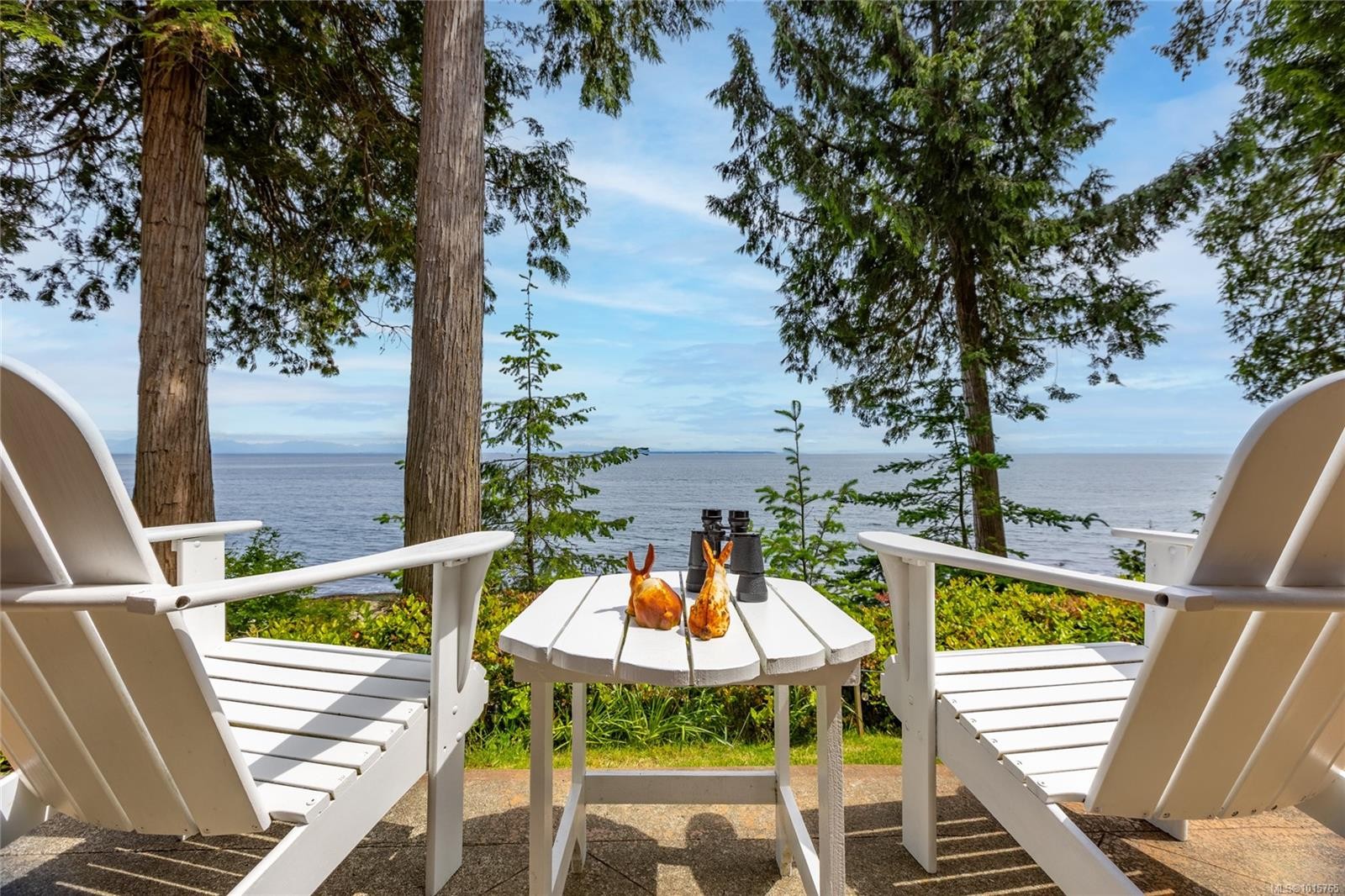 105 Island Park Dr, Galiano Island, BC