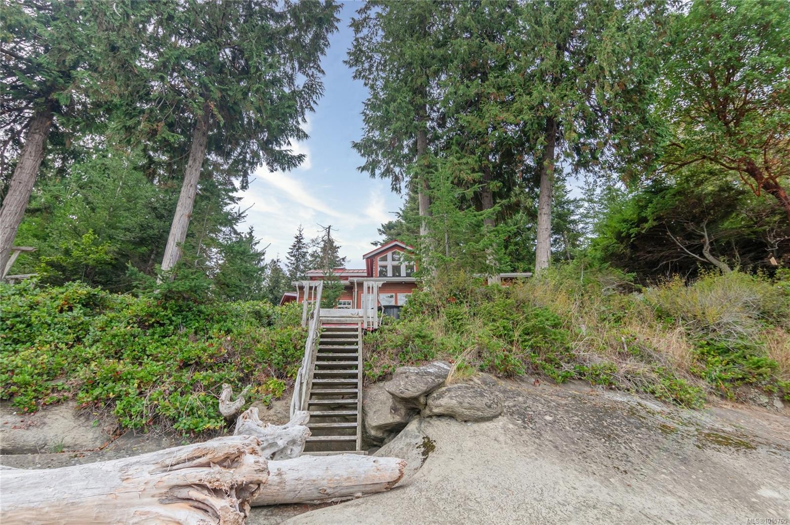 105 Island Park Dr, Galiano Island, BC