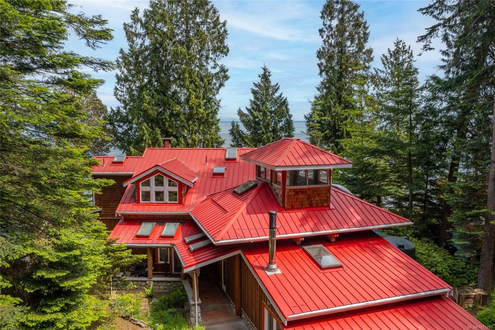 105 Island Park Dr, Galiano Island, BC