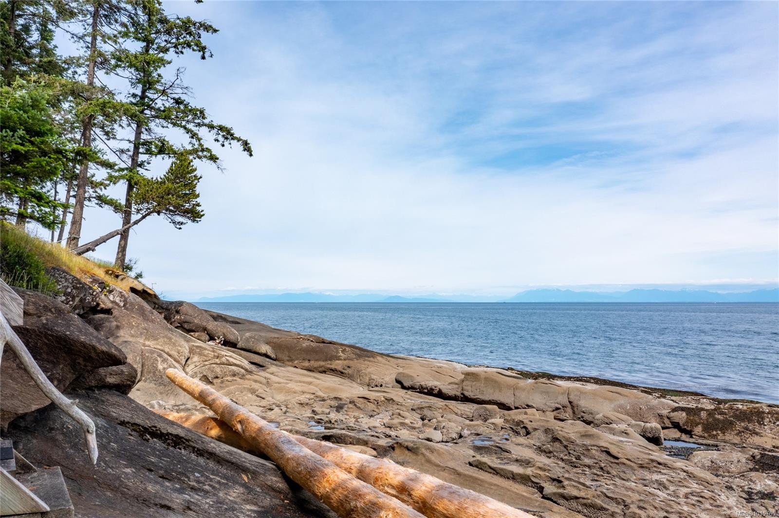 105 Island Park Dr, Galiano Island, BC