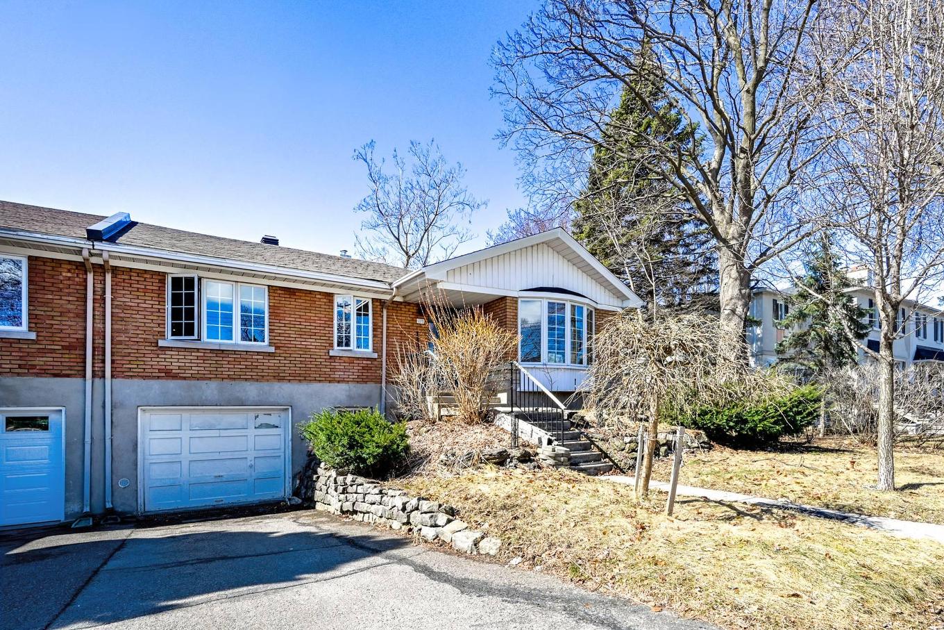 Façade - 12210 Rue Jasmin, Montréal (Ahuntsic-Cartierville), QC - Outdoor