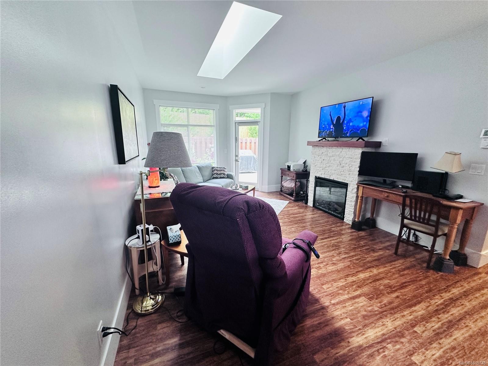 54-300 Grosskleg Way, Lake Cowichan, BC