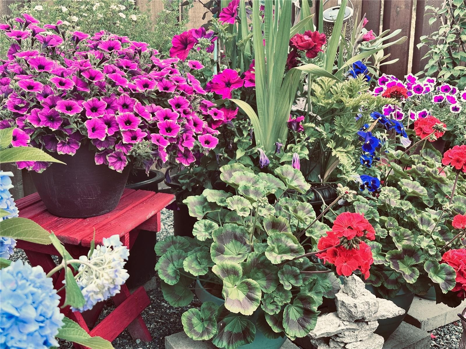 54-300 Grosskleg Way, Lake Cowichan, BC