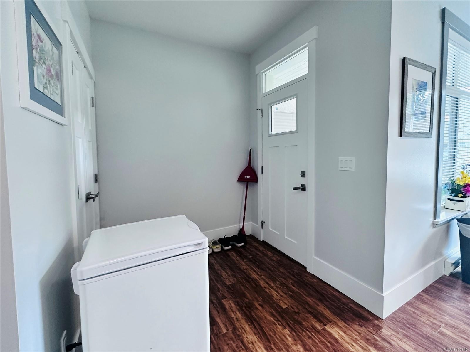 54-300 Grosskleg Way, Lake Cowichan, BC