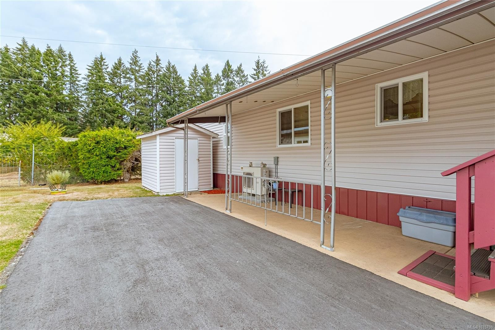 13-6245 Metral Dr, Nanaimo, BC