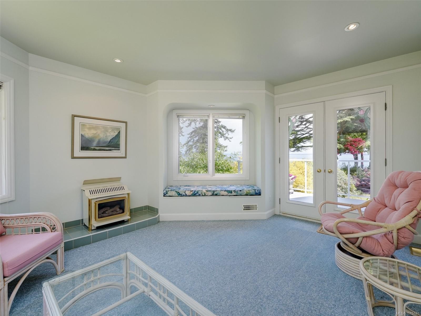 4590 Torquay Dr, Saanich, BC