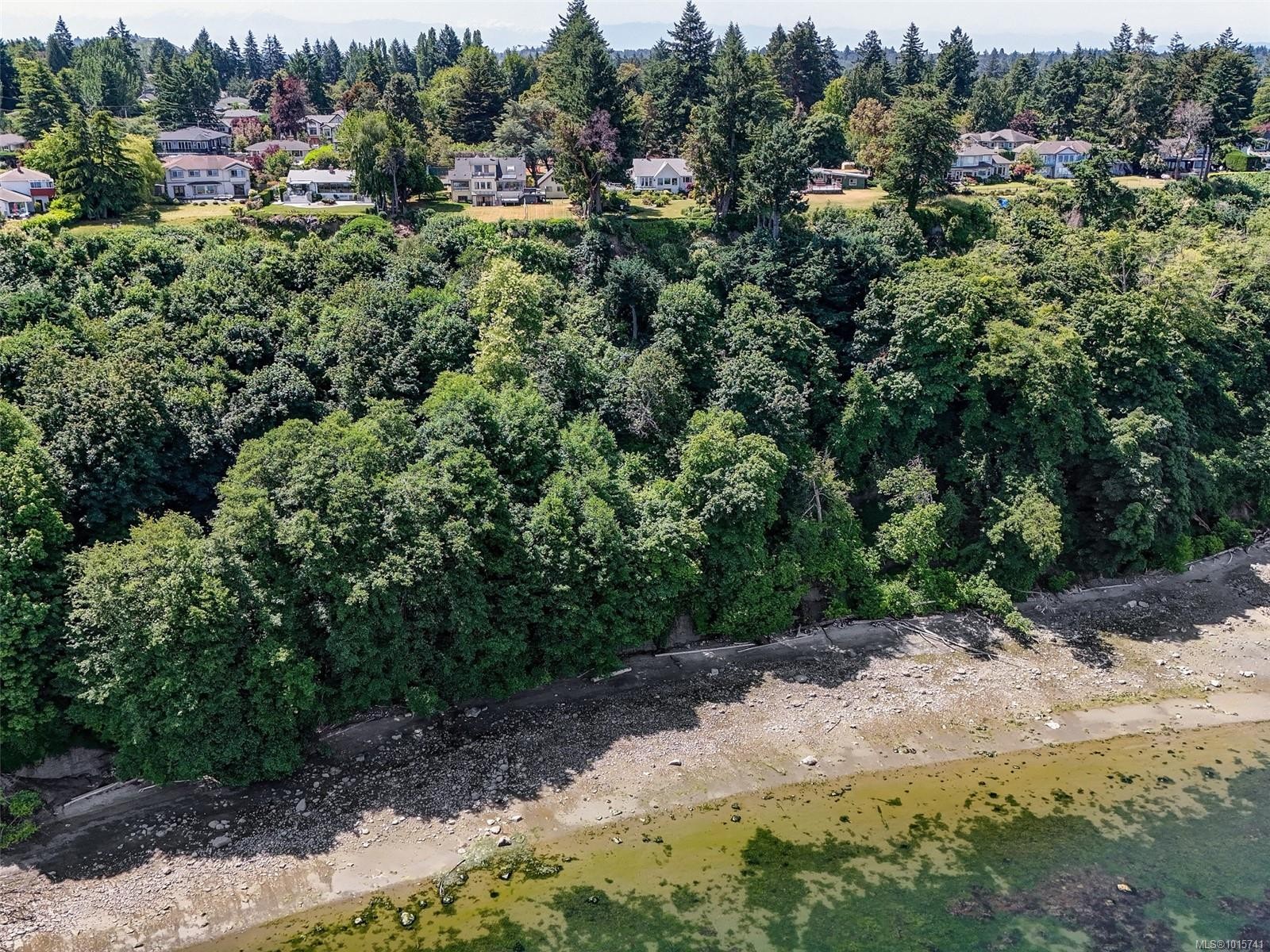 4590 Torquay Dr, Saanich, BC