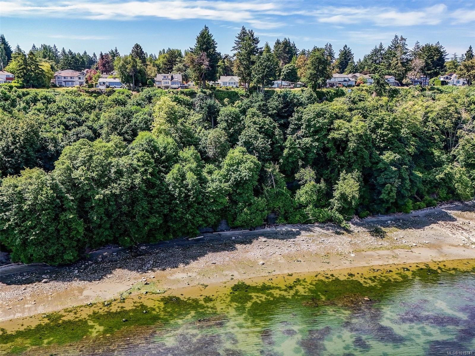 4590 Torquay Dr, Saanich, BC