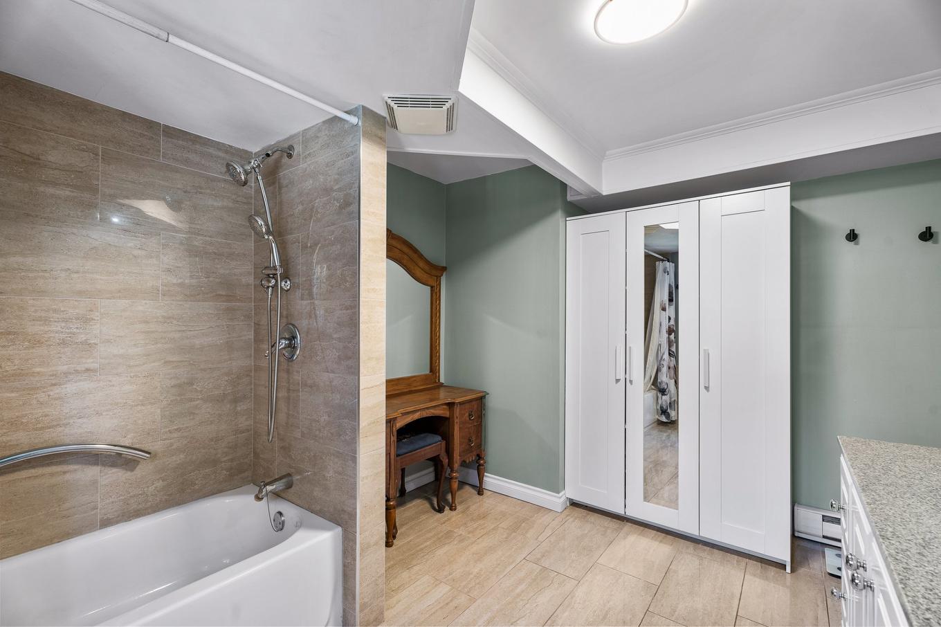 Bathroom - 510 Rue Desrochers O., Chertsey, QC - Indoor Photo Showing Bathroom