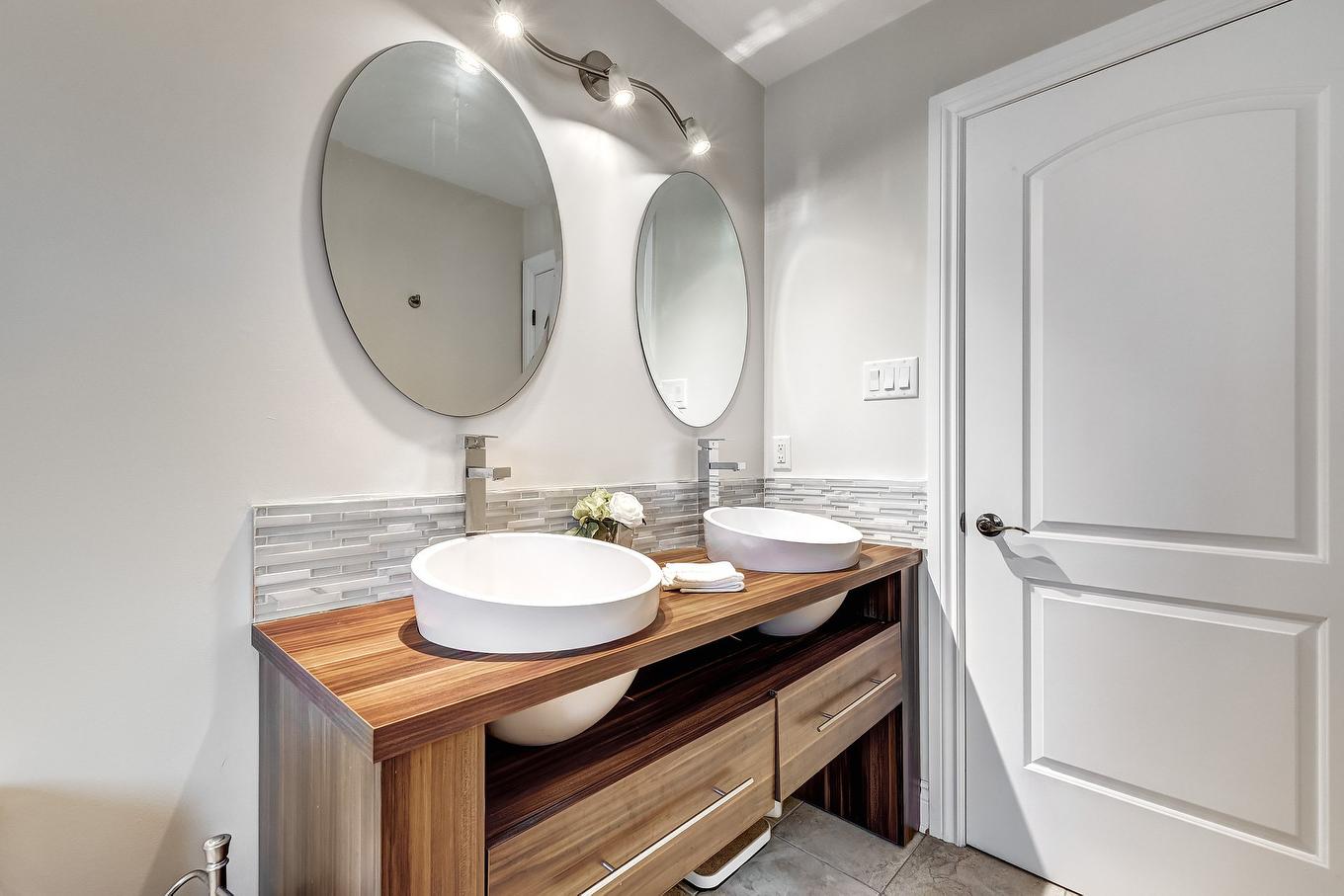 Salle de bains - 425 Av. Des Crécerelles, Beaconsfield, QC - Indoor Photo Showing Bathroom