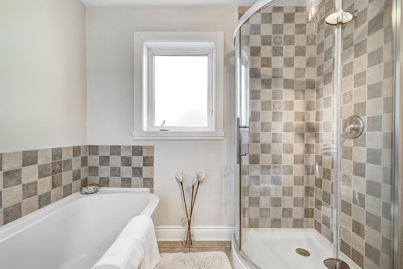 Salle de bains - 425 Av. Des Crécerelles, Beaconsfield, QC - Indoor Photo Showing Bathroom