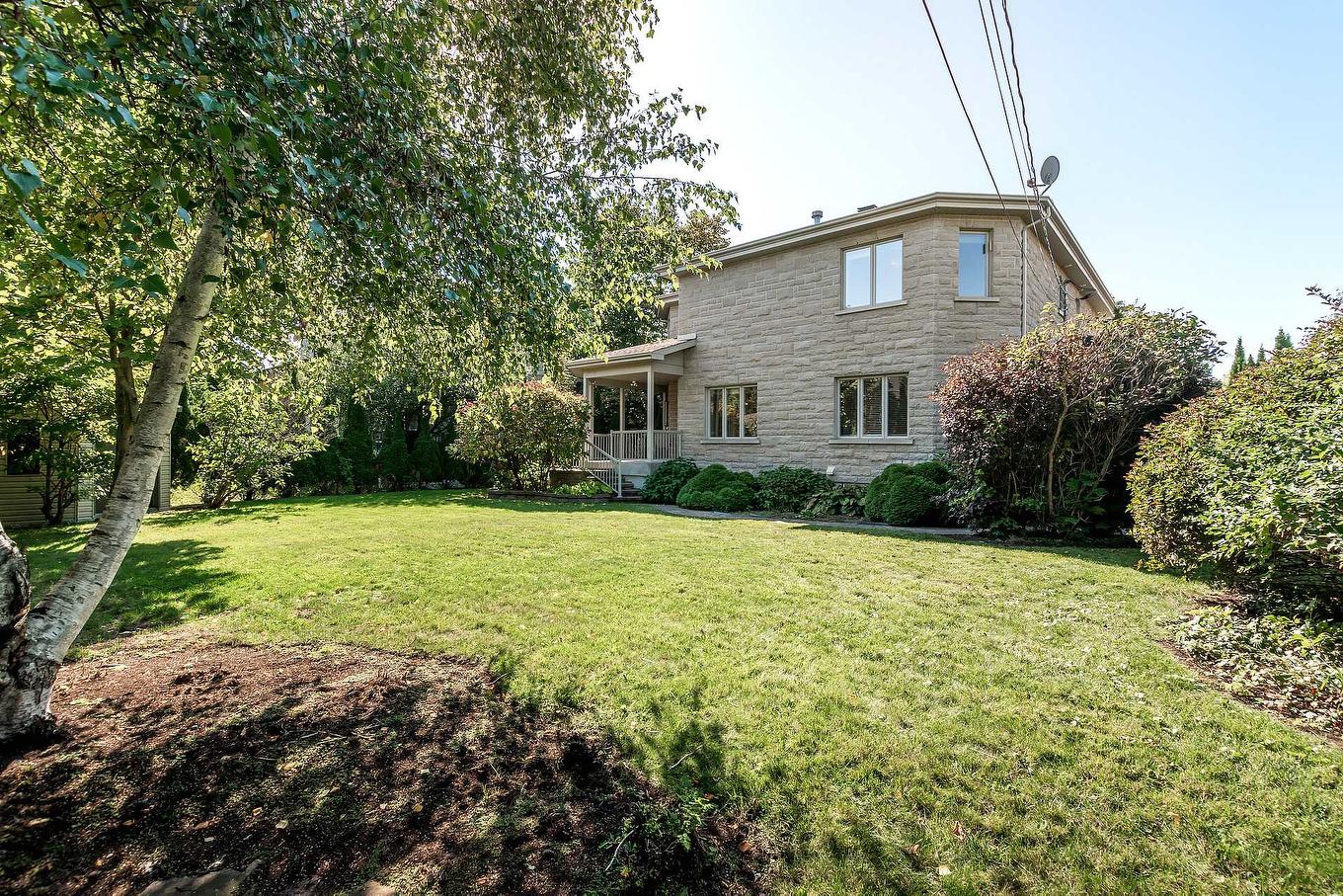 Face arrière - 425 Av. Des Crécerelles, Beaconsfield, QC - Outdoor