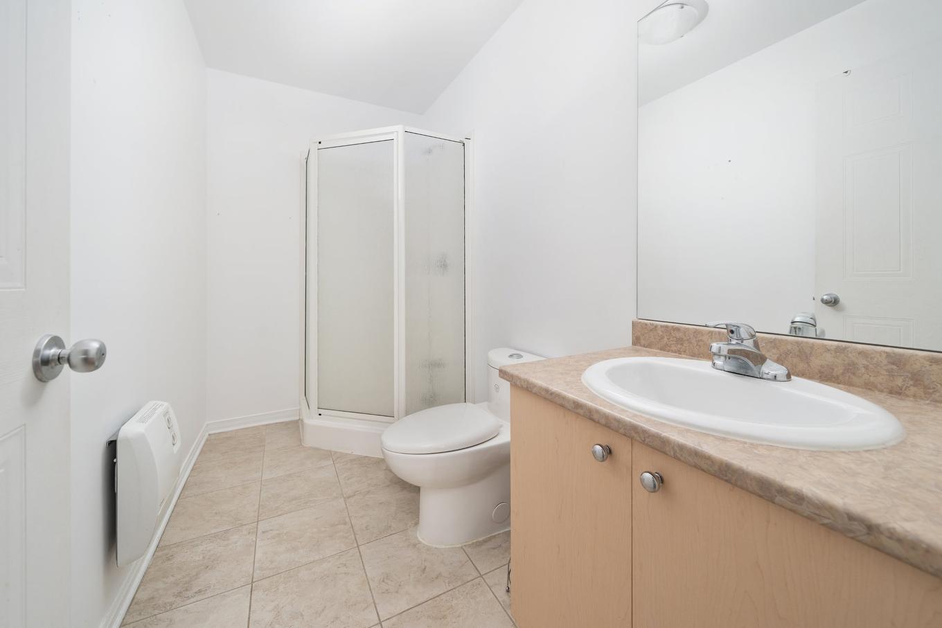 Salle de bains - 178 Rue De La Belle-Plage, Vaudreuil-Dorion, QC - Indoor Photo Showing Bathroom