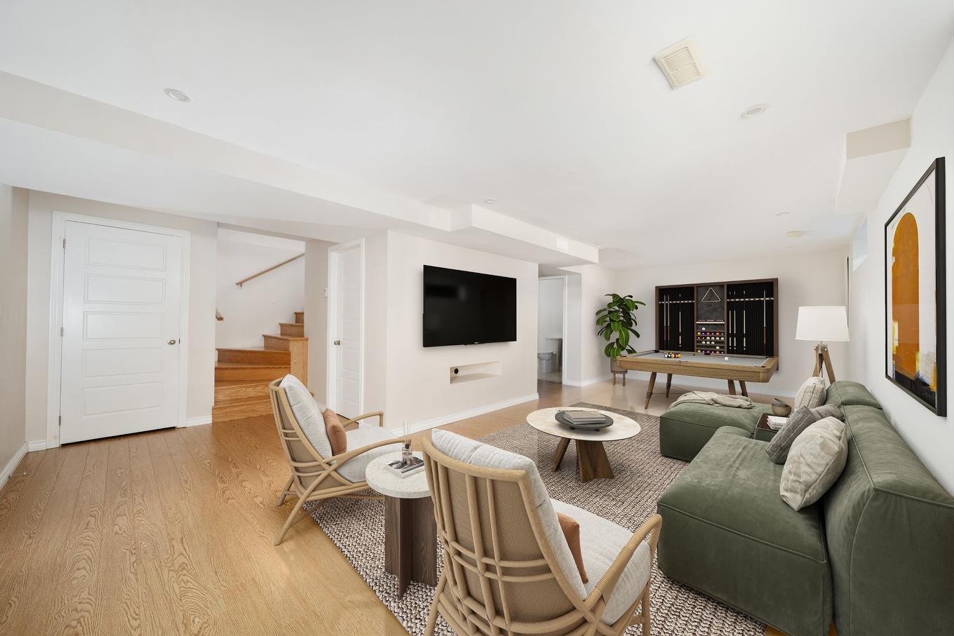 Salle familiale - 178 Rue De La Belle-Plage, Vaudreuil-Dorion, QC - Indoor Photo Showing Living Room