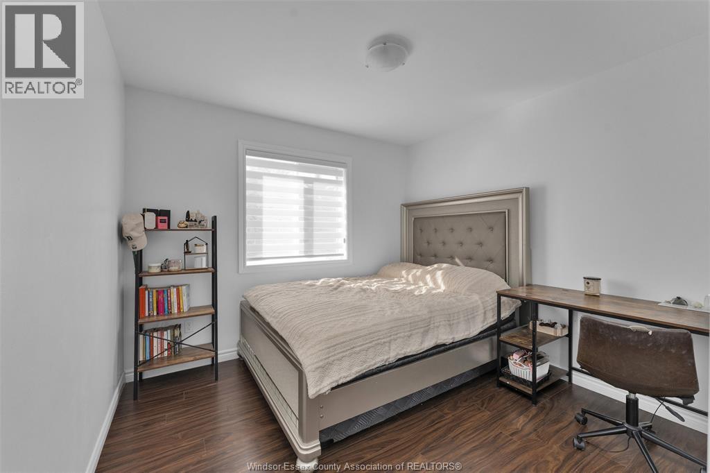 3921 Zanzibar Crescent, Windsor, ON - Indoor Photo Showing Bedroom