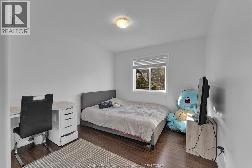 3921 Zanzibar Crescent, Windsor, ON - Indoor Photo Showing Bedroom