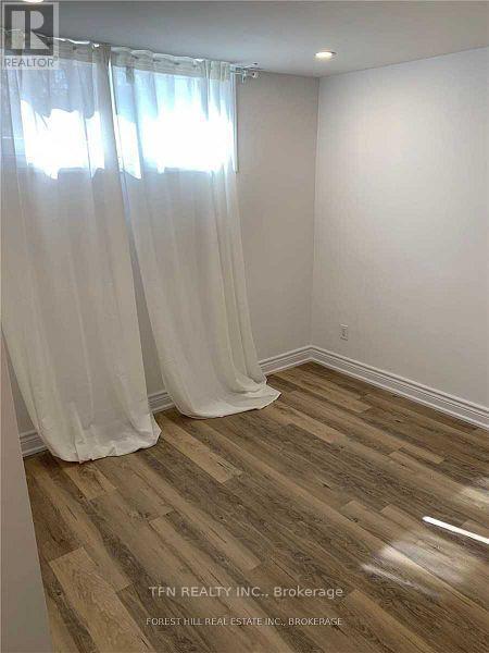 Lower - 291 Brighton Avenue, Toronto, ON - Indoor Photo Showing Other Room