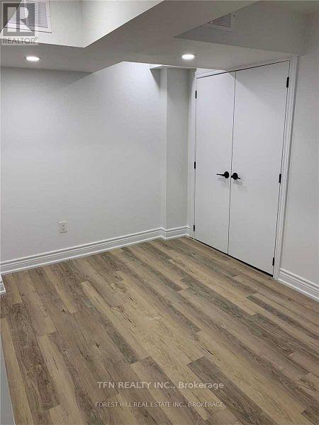 Lower - 291 Brighton Avenue, Toronto, ON - Indoor Photo Showing Other Room