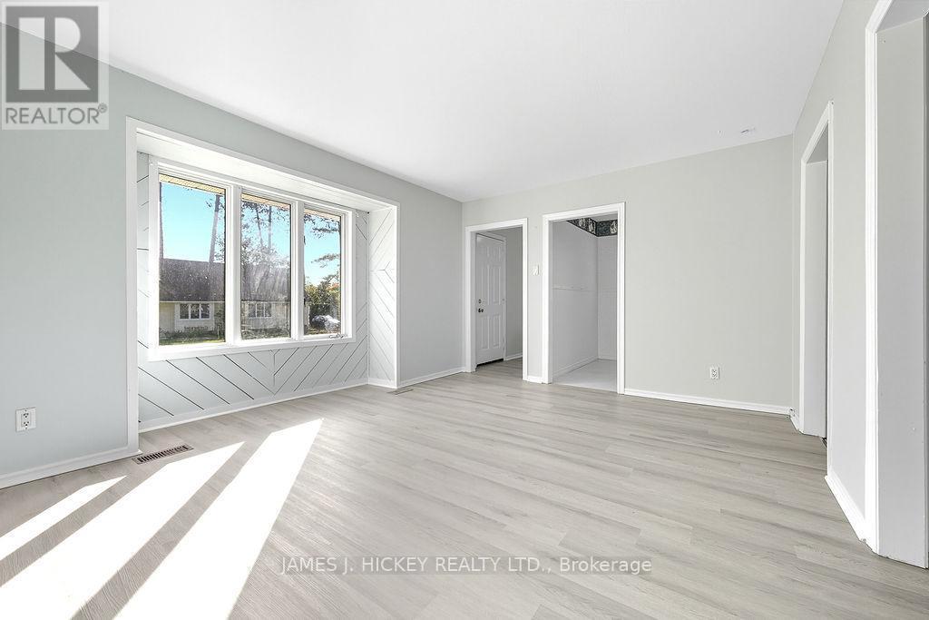 13 Thomson Crescent, Deep River, ON - Indoor Photo Showing Other Room