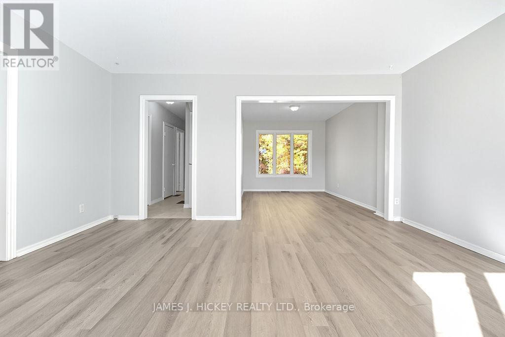 13 Thomson Crescent, Deep River, ON - Indoor Photo Showing Other Room