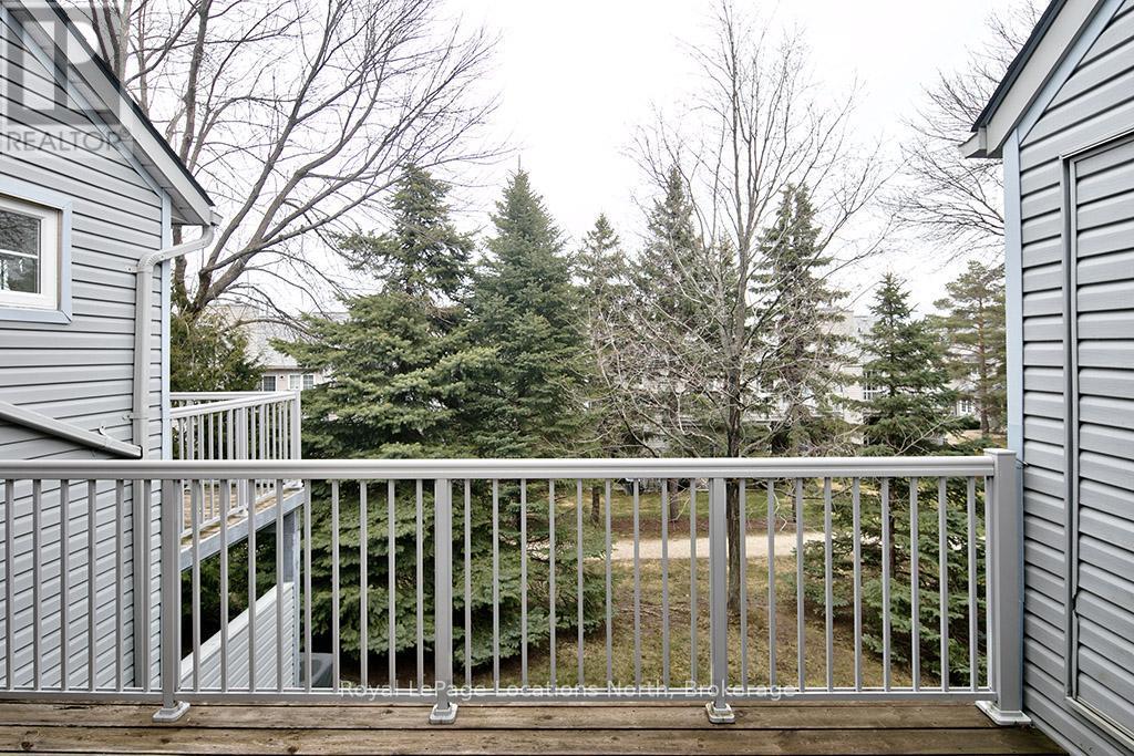 Balcony off of Primary Bedroom - 38 - 146 Settlers Way, Blue Mountains, ON - Outdoor