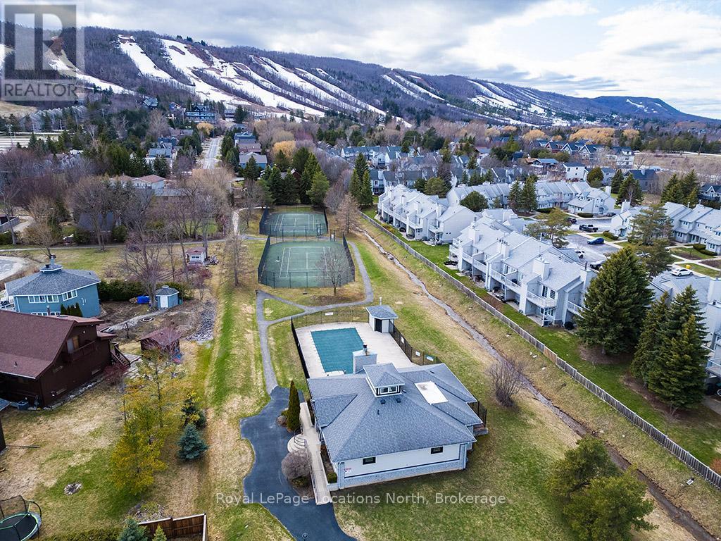 38 - 146 Settlers Way, Blue Mountains, ON - Outdoor With View