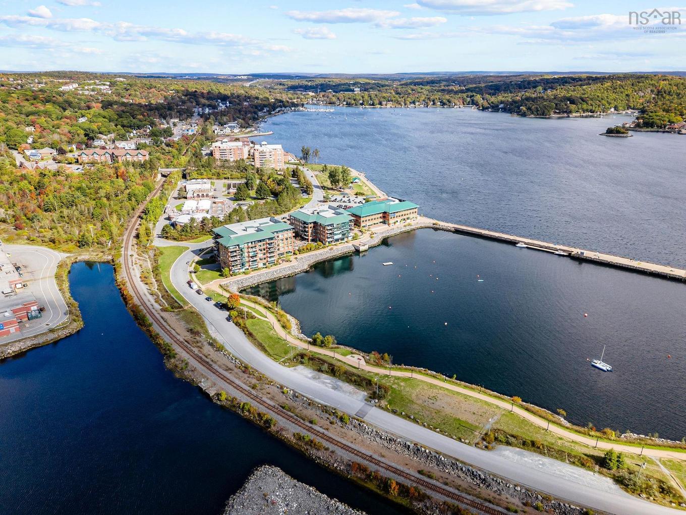 305 220 Waterfront Drive, Bedford, NS